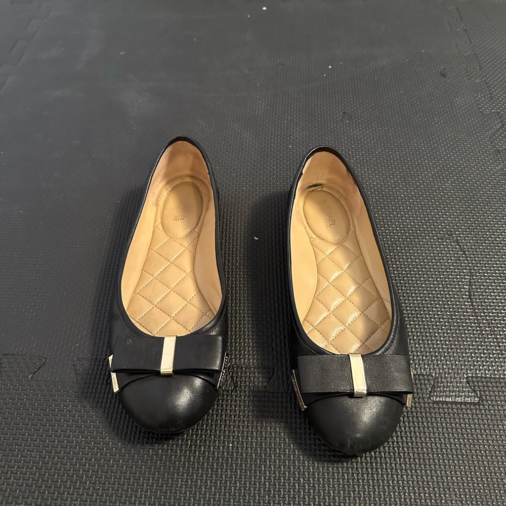 Michael Kors black ballet flats!